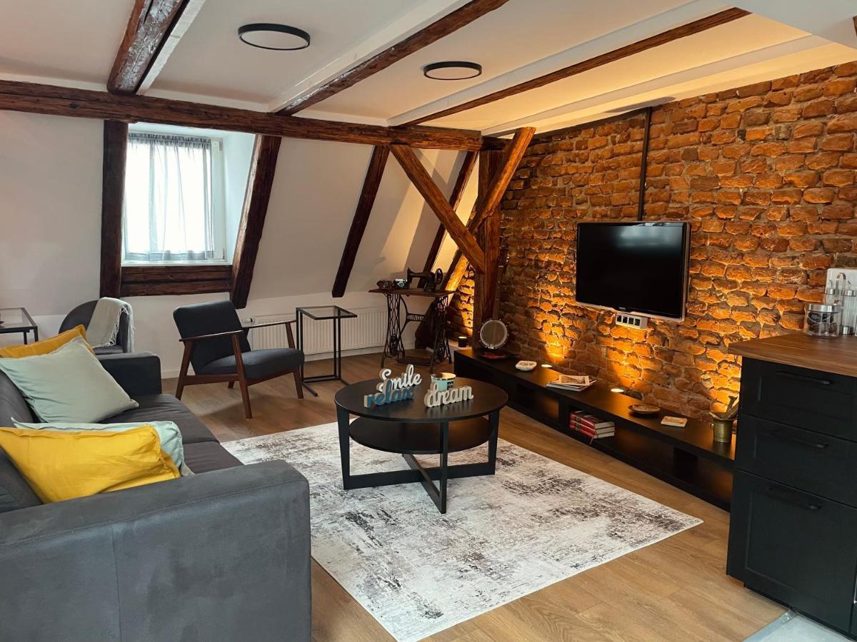 Grich Witch Apartment Загреб Екстер'єр фото