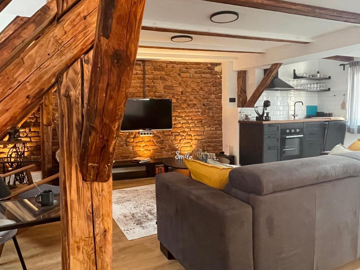 Grich Witch Apartment Загреб Екстер'єр фото