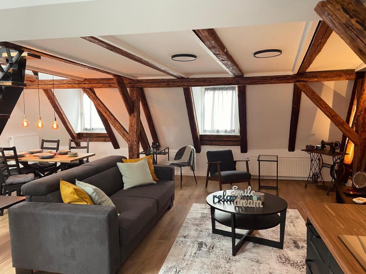 Grich Witch Apartment Загреб Екстер'єр фото